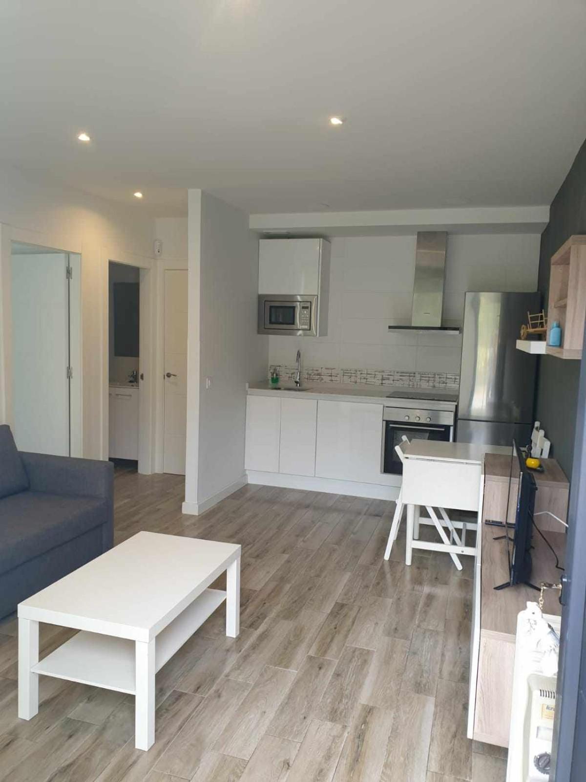 Apartamentos Turisticos El Balcon De Llavandes Colombres Bilik gambar