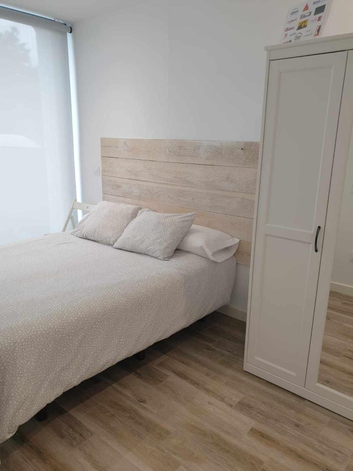 Apartamentos Turisticos El Balcon De Llavandes Colombres Bilik gambar